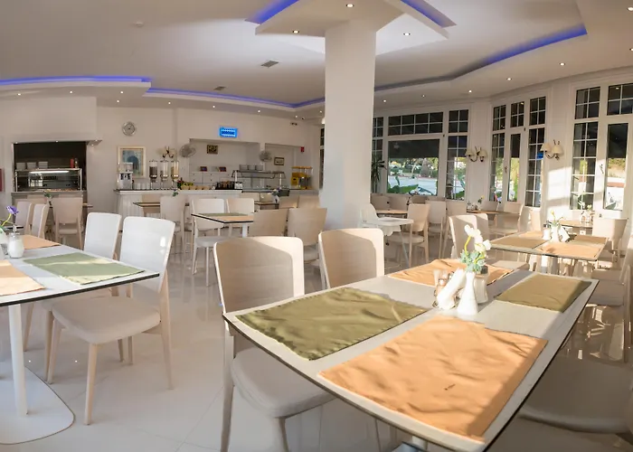 Halkidiki Palace Hotel