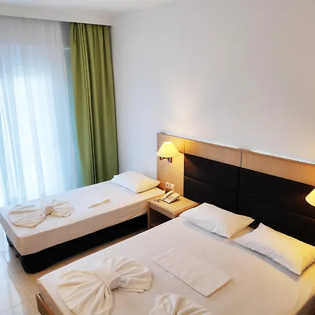 فندق Halkidiki Palace 4*