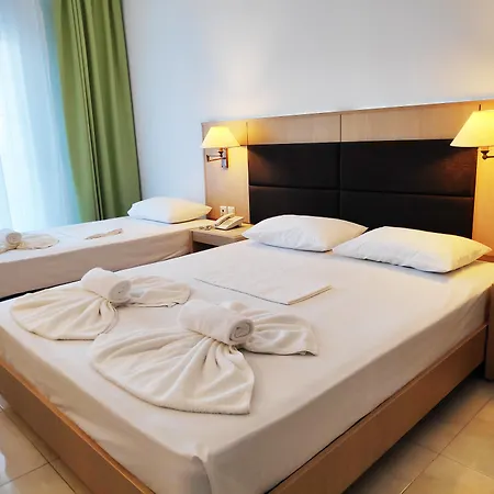 Halkidiki Palace 4*