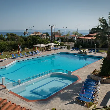 מלון Halkidiki Palace פוליכרונו