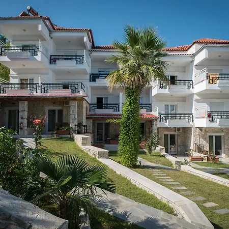 Halkidiki Palace فندق بوليخرونو