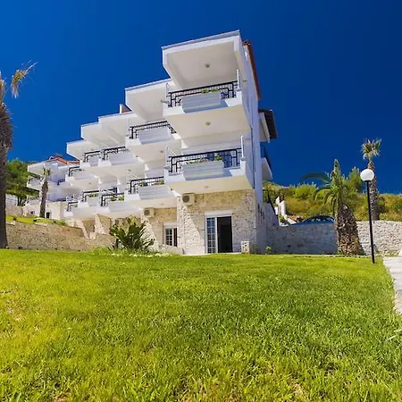 Halkidiki Palace Хотел Полихроно