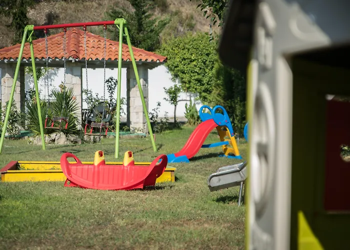 Halkidiki Palace فندق