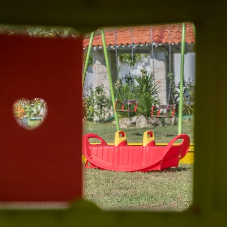 Halkidiki Palace Ξενοδοχείο 4*